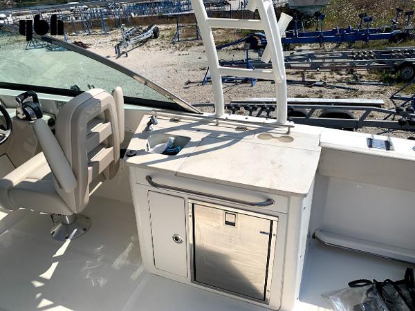  Boston Whaler 270 Vantage 2015