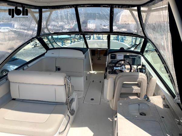  Boston Whaler 270 Vantage 2015