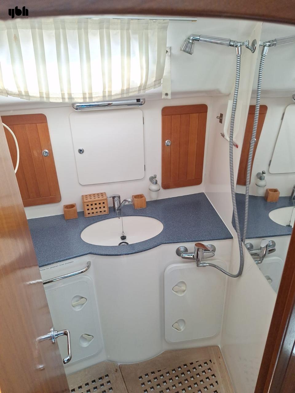 Bavaria 49 Queen Line 2003 for sale