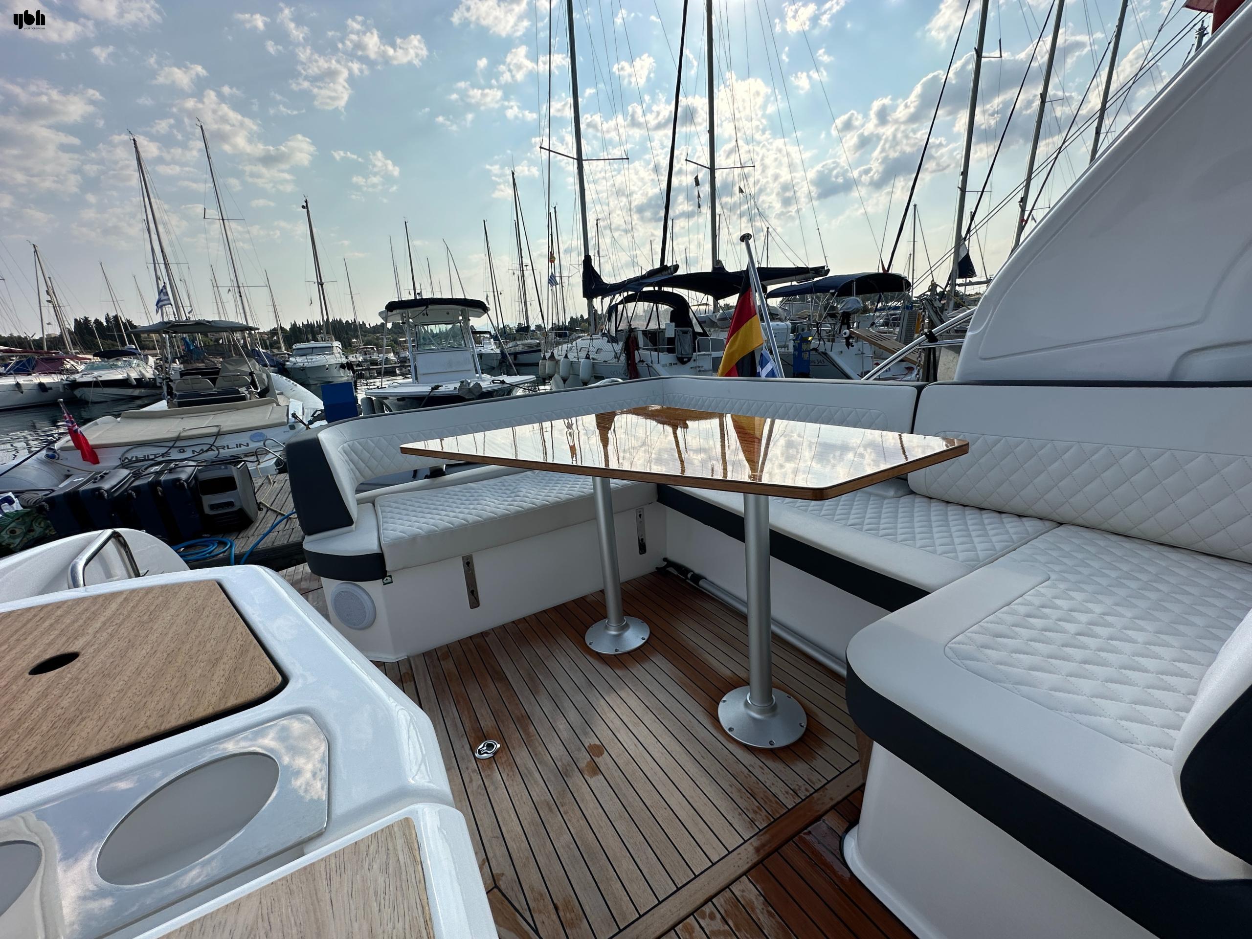 Bavaria S30 Open 2023 for sale