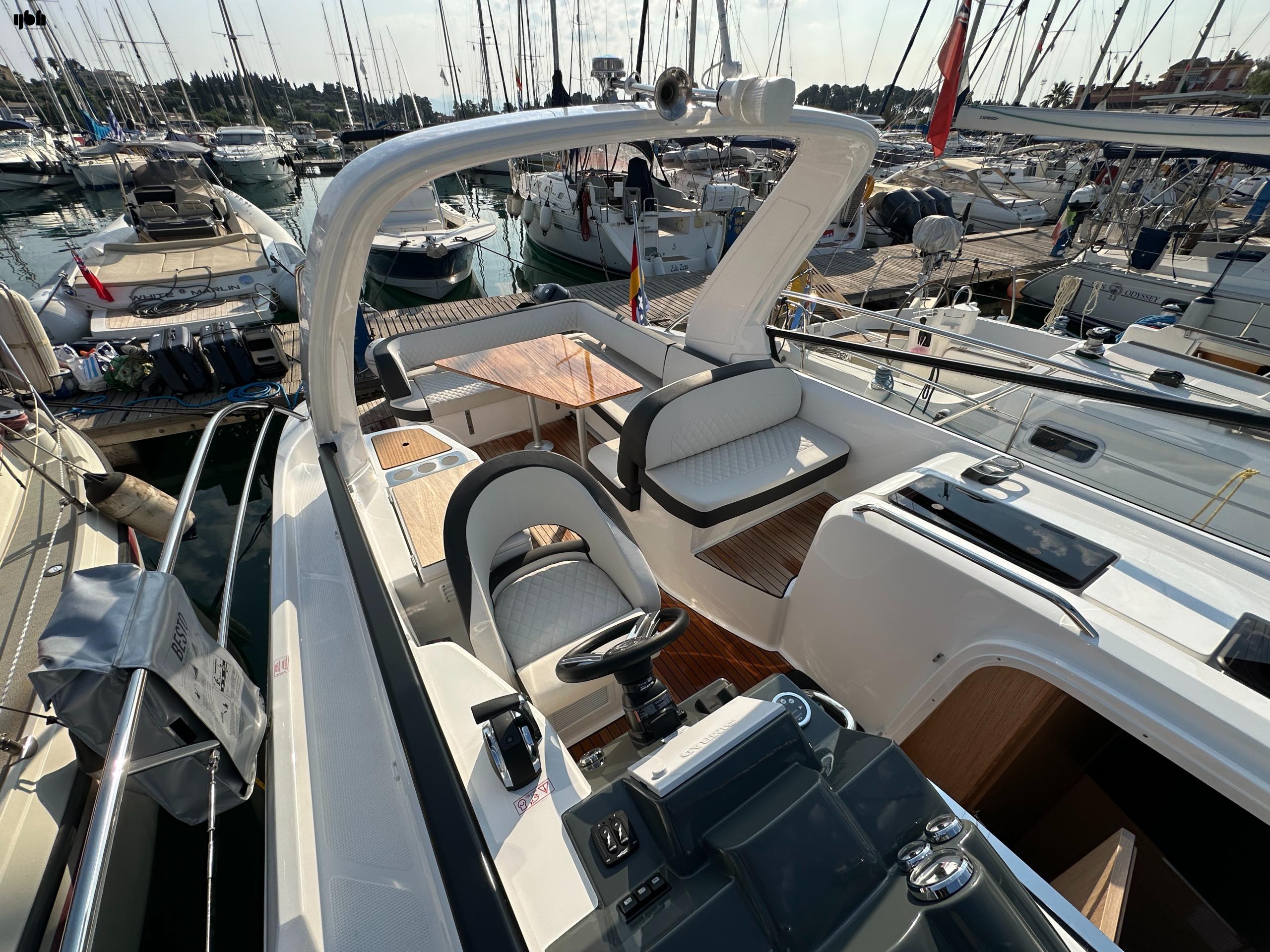 Bavaria S30 Open 2023 for sale