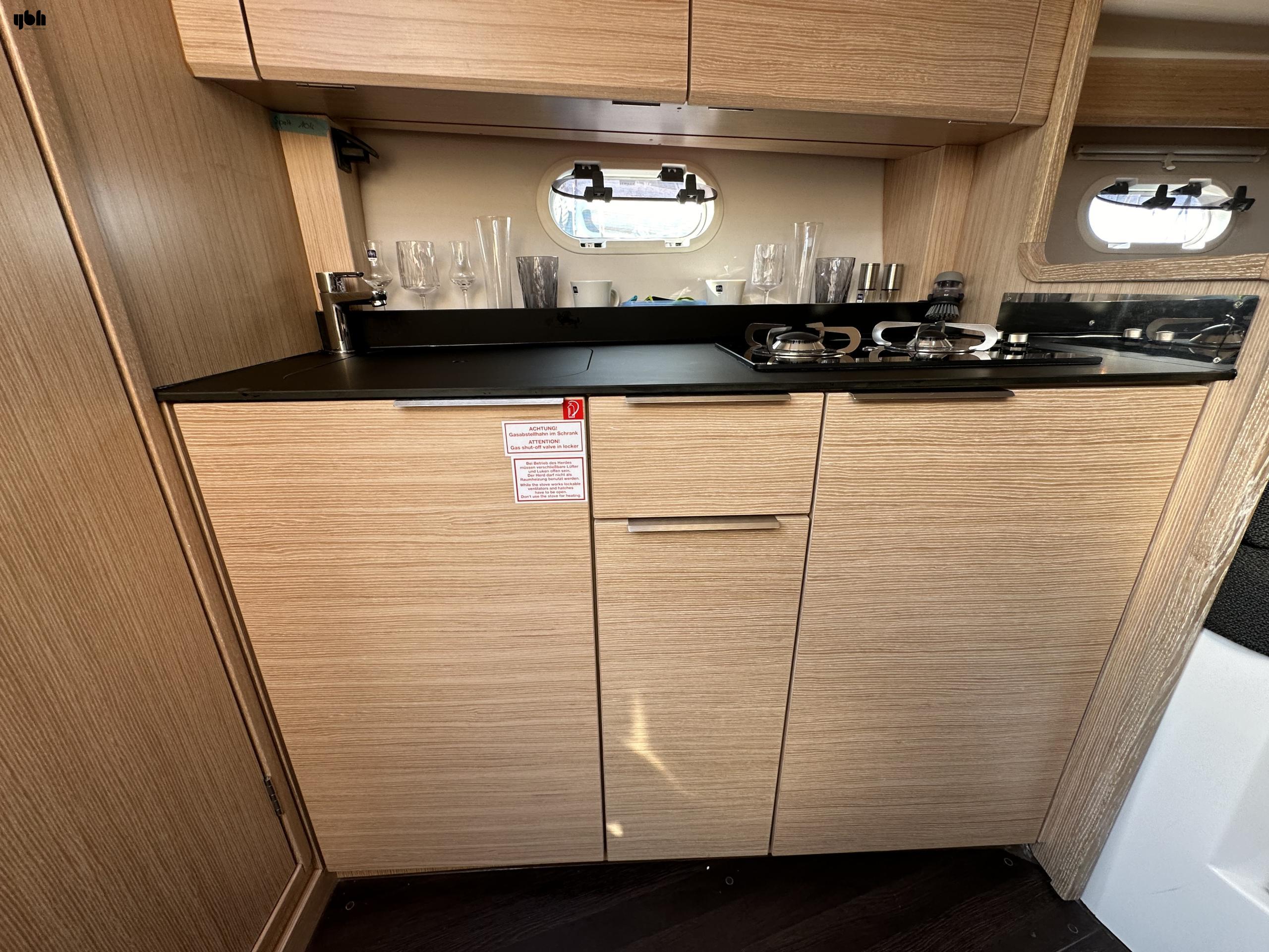 Bavaria S30 Open 2023 for sale