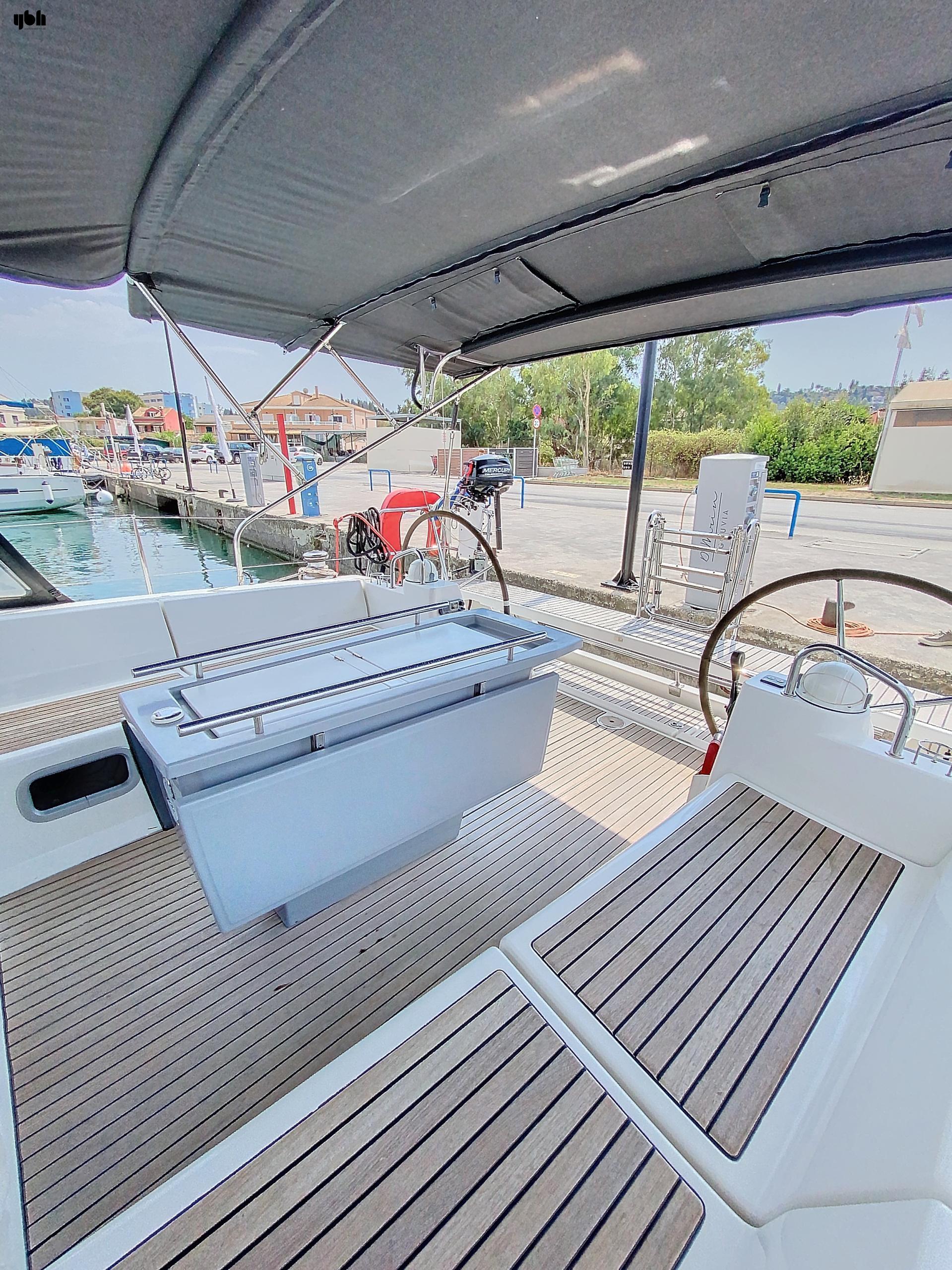 Beneteau Oceanis 41 2013 for sale