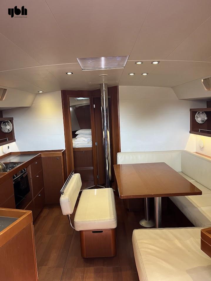 Beneteau Oceanis 45 2014 for sale