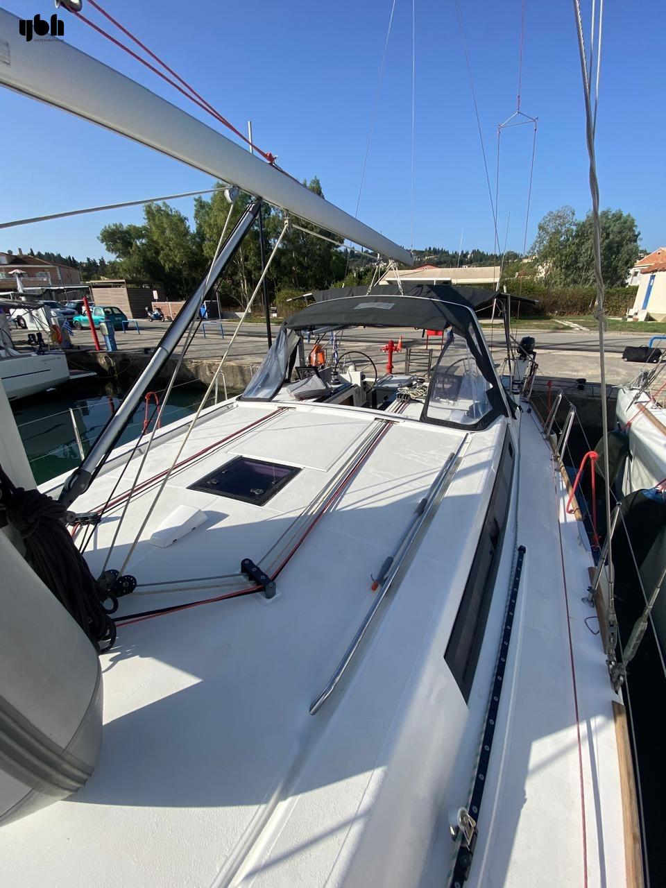 Beneteau Oceanis 45 2014 for sale