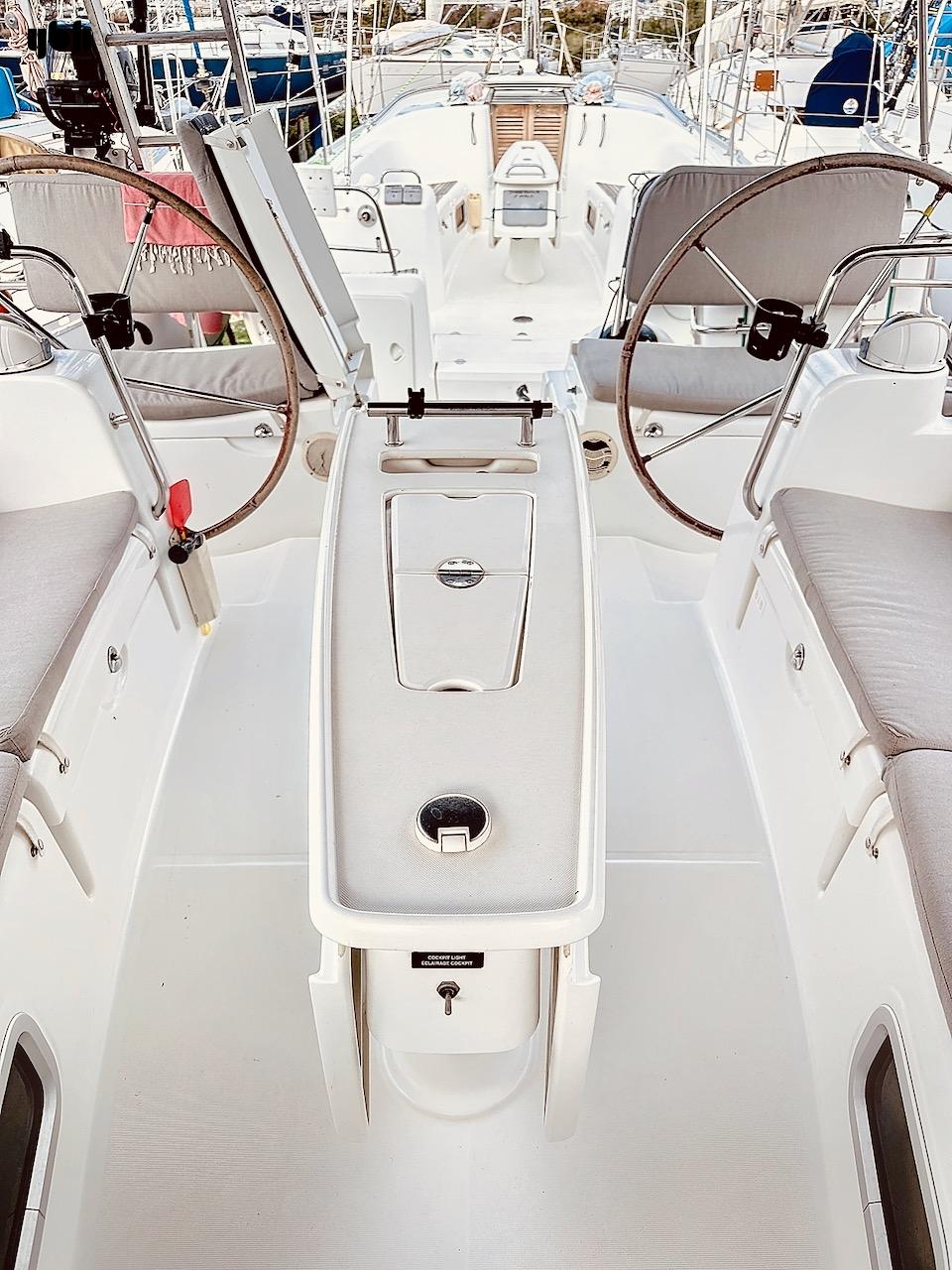 Beneteau Oceanis 43 Family Edition 2009