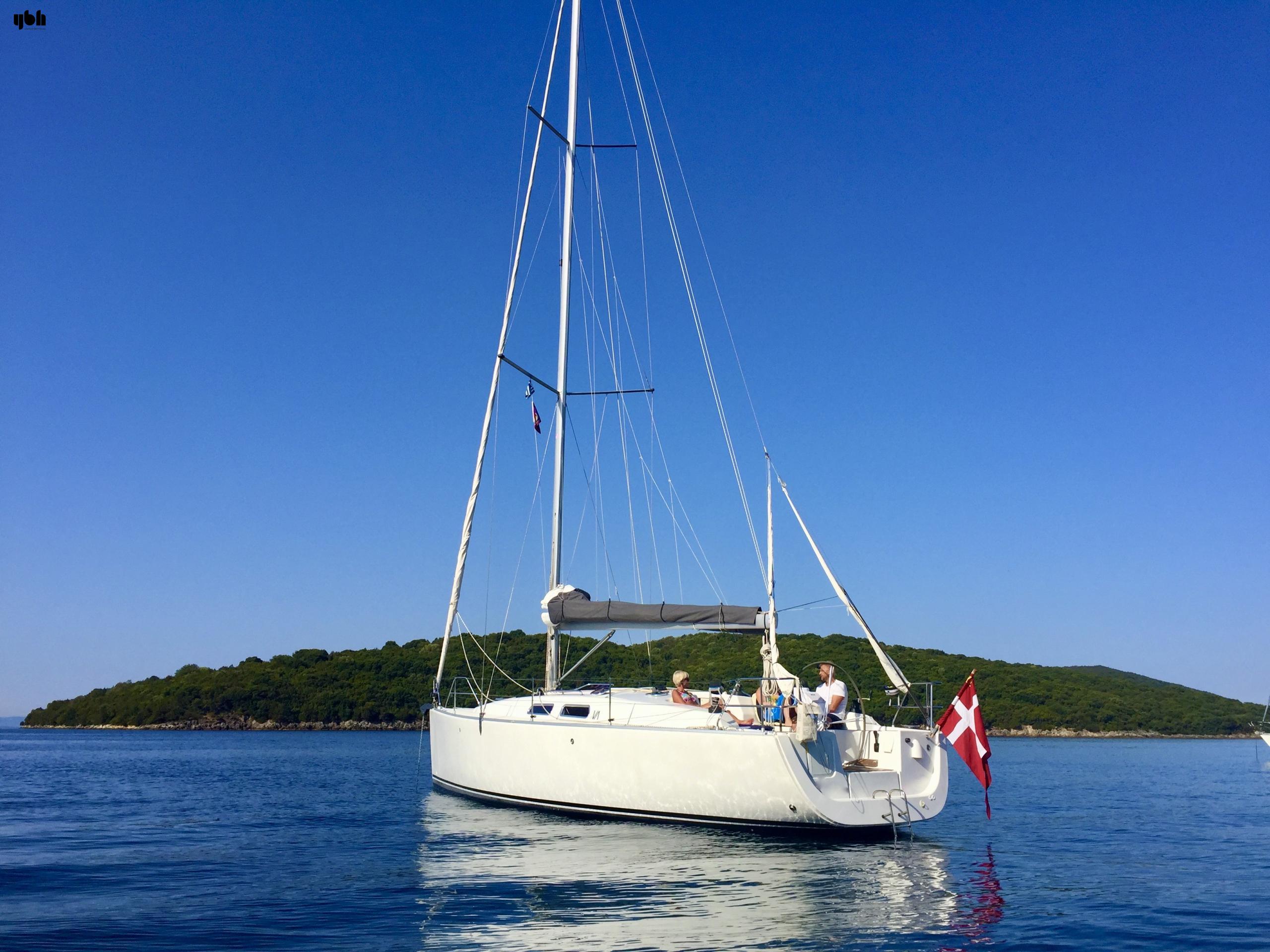 Hanse Varianta 37 2014 for sale