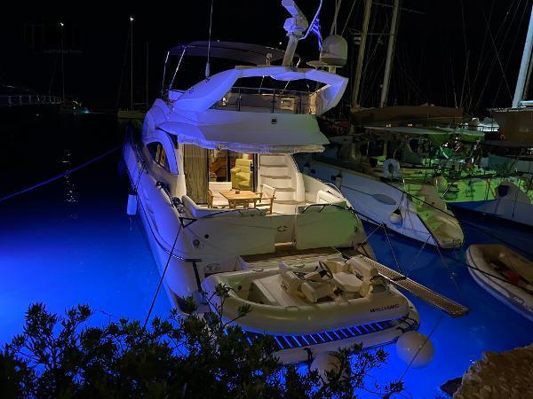 2004 Sunseeker Manhattan 56