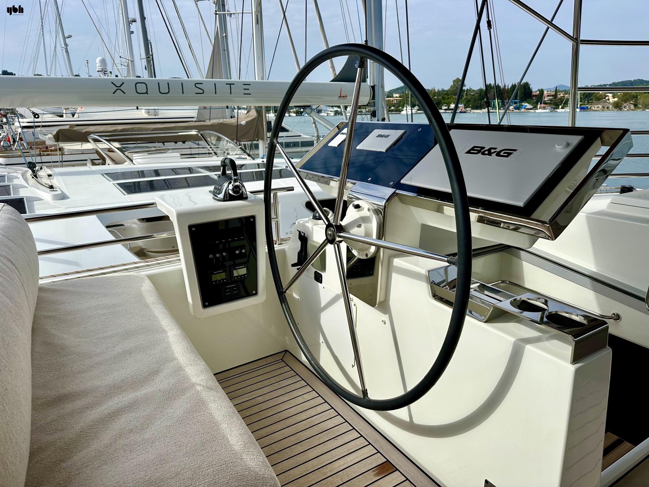 Lagoon 620 Owner's Version for sale