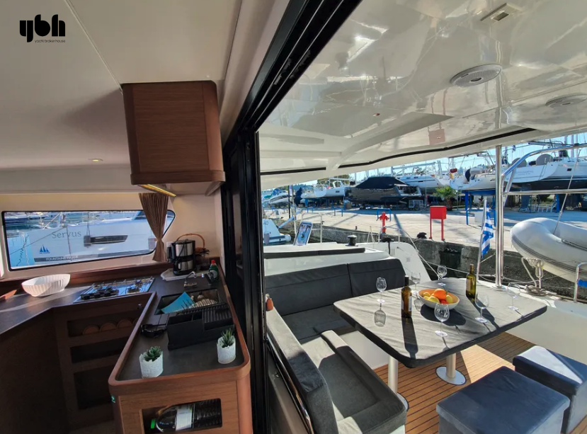 Lagoon 42 2018 for sale