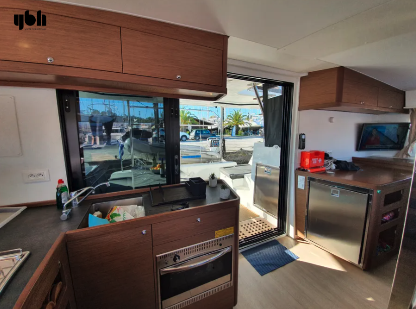 Lagoon 42 2018 for sale